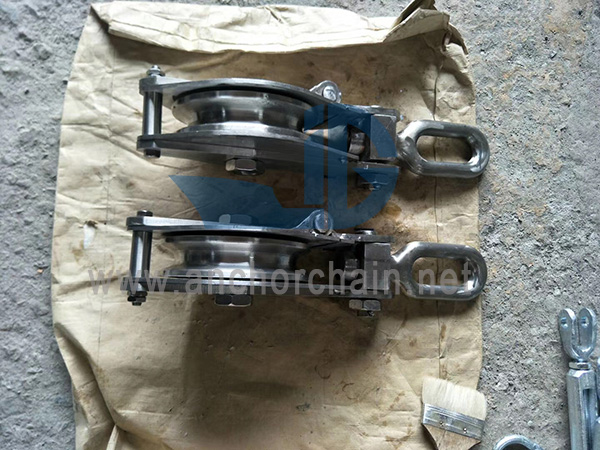 ЈИС Ф3425 Челични блокови за бродоградњу за сигналне заставице